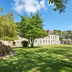 Manoir De L'ormel *