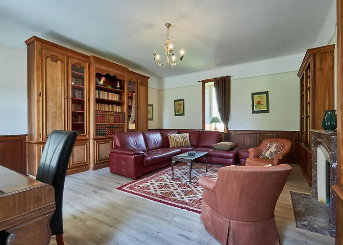 Manoir De L'ormel * Vierville-sur-Mer