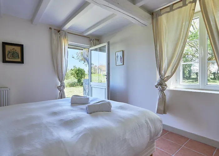 Manoir De L'ormel * Vierville-sur-Mer